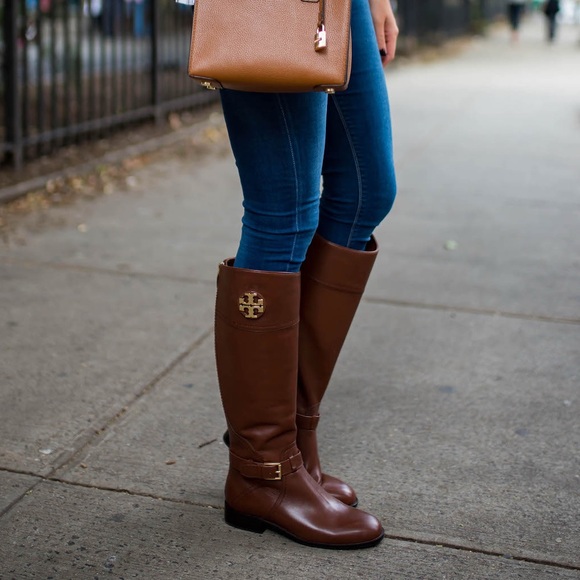 TORY BURCH Adeline Riding Tall Boots 7 Leather Almond Brown Gold Logo NWT $498 - Picture 5 of 7